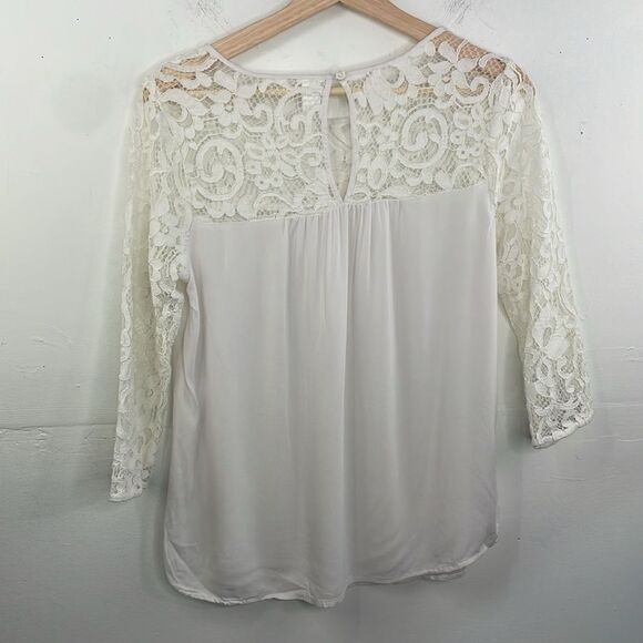 Old Navy Relaxed Lace-Trim Blouse size Small White - Picture 5 of 11